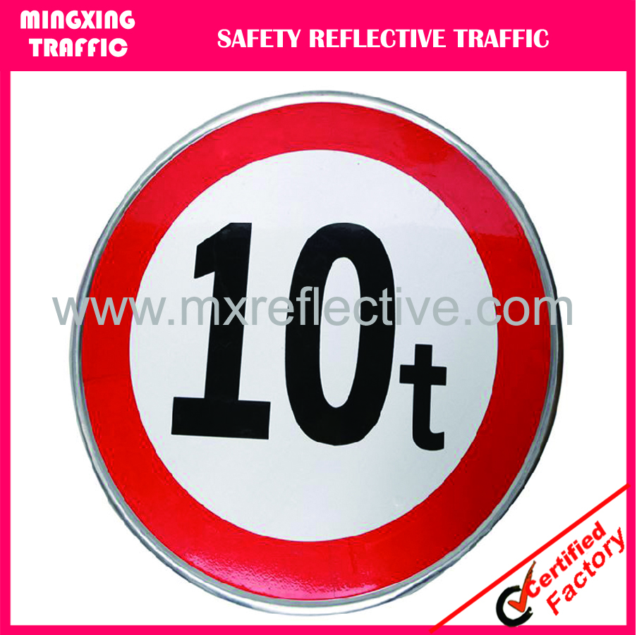 Round traffic sign